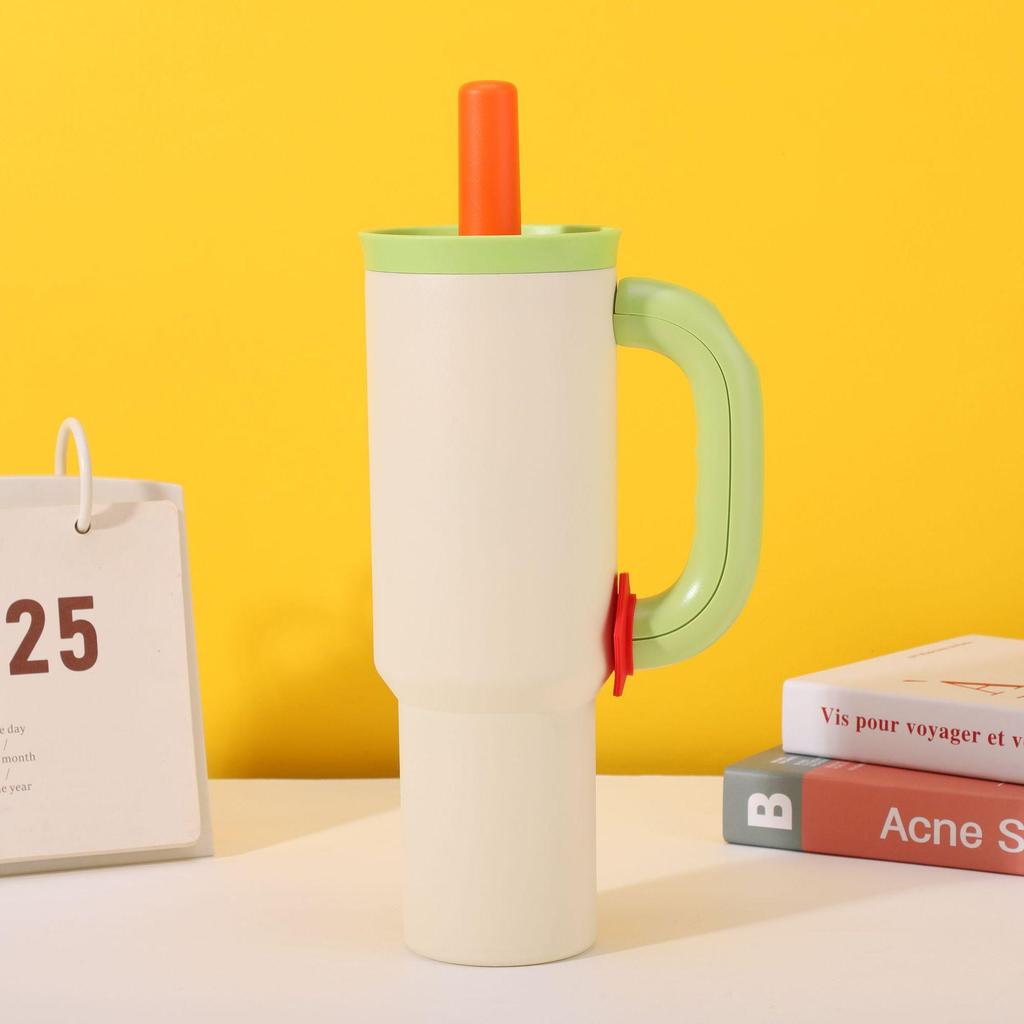 Large Capacity Fashion Straw Cup: 304 Stainless Steel Insulated Handle for Convenient Outdoor and Car Use