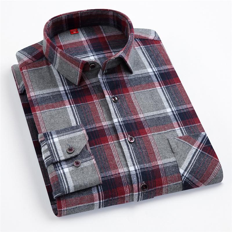 Men's Trendy Plaid Slim Fit Long Sleeve Shirt - Comfortable & Casual.