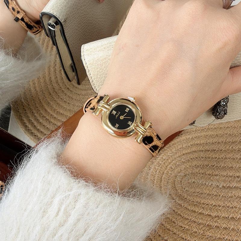 Neue Leder Leopardendruck Vintage Luxus Damen Quarz Uhr, High-End Damen Armbanduhr, Zeitmesser und Zubehör.