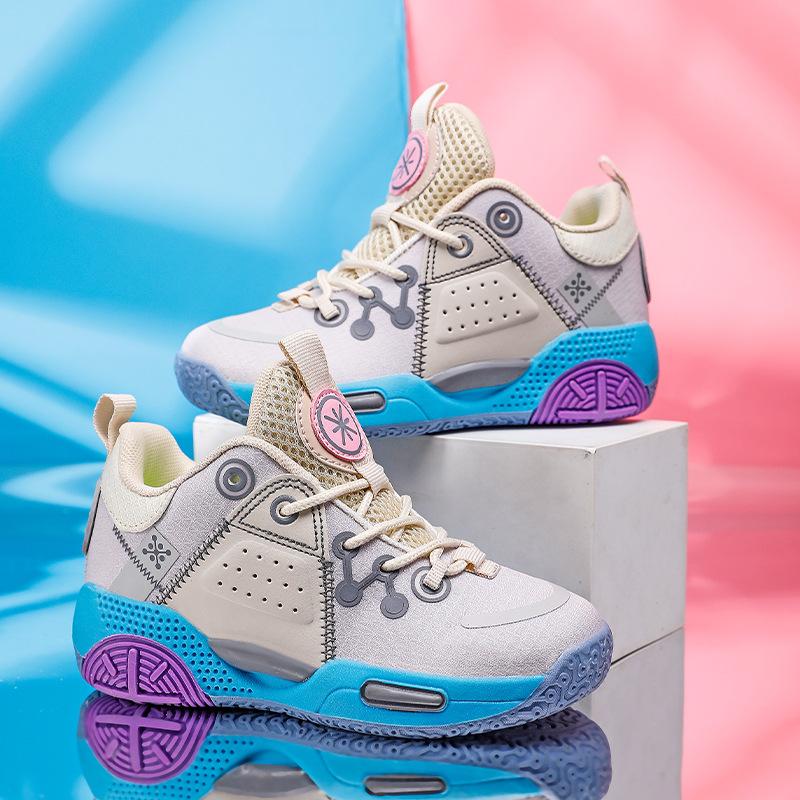 22 spring new children's sports shoes, city basketball shoes, students, children's running shoes, classmates