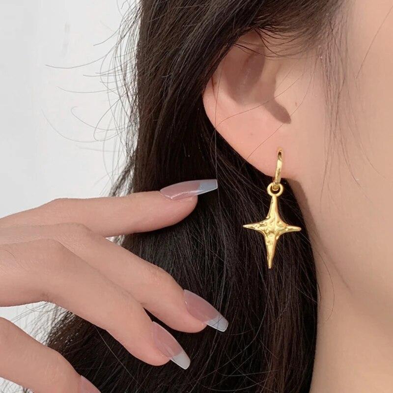 ANENJERY Orecchino a Cerchio Asimmetrico Luna Stella per Donna Orecchino Pendente Pieghevole Gioielli Regali per Feste