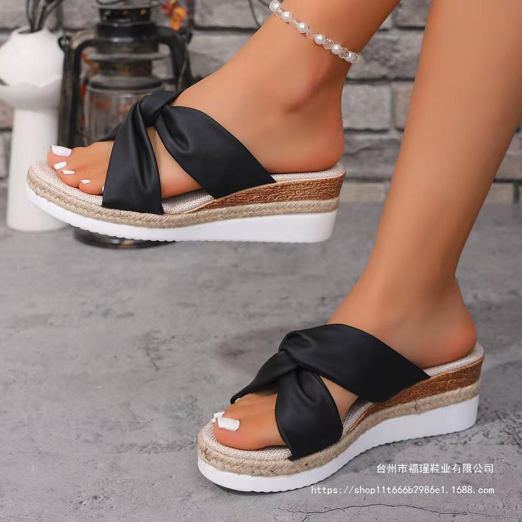 European and American large size slope heel slippers fashionable versatile bow 2025 new casual beach slippers women