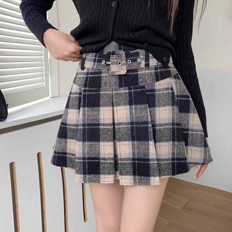 Women's Early Autumn New Red Checked Woolen Skirt Plus Size High-Waisted Slimming A-Line Short Casual All-match Versatile Pleated Skirt