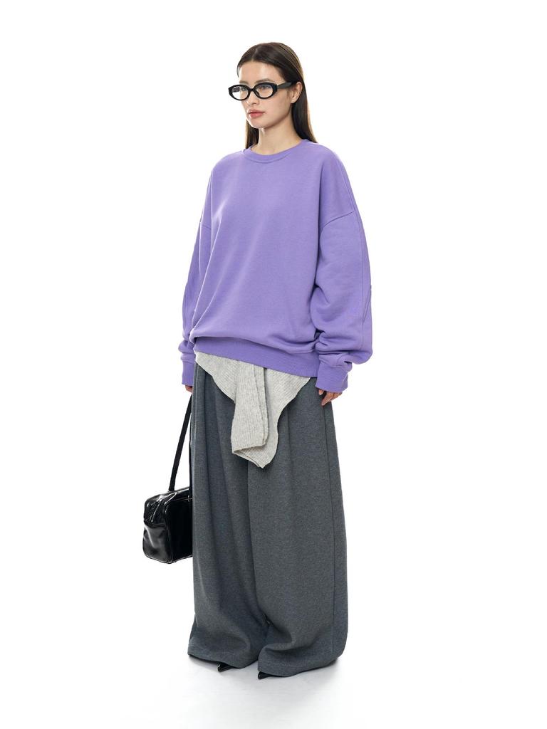 Louvre Winter Korean INS Oversized Leisure Sports Plus Velvet Warm Sweater: Skin-Friendly, Loose-Fit Women's Top.