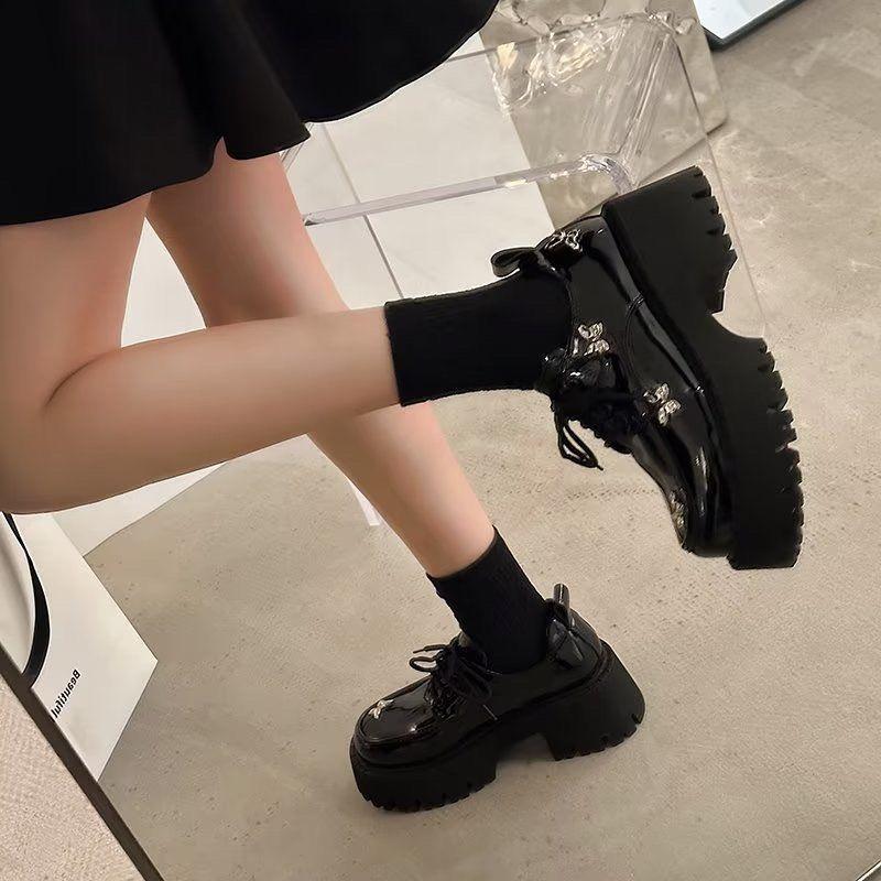 Retro simple muffin thick-soled high single shoes 2025 spring new high-value metal butterfly jewelry loafers