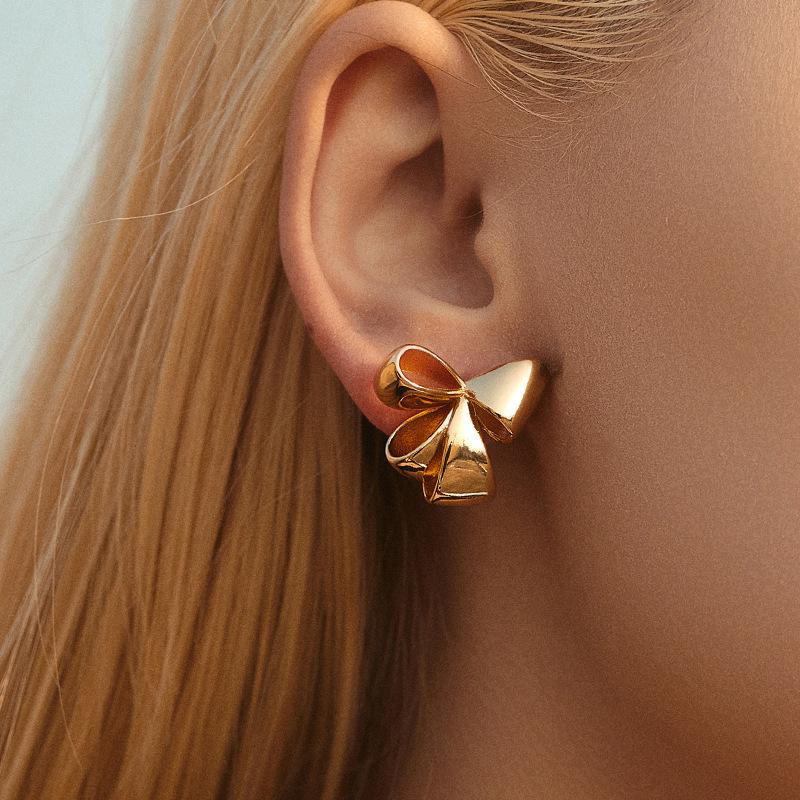 Vintage French Bow Design 18k Gold Plated Copper Stud Earrings For Women