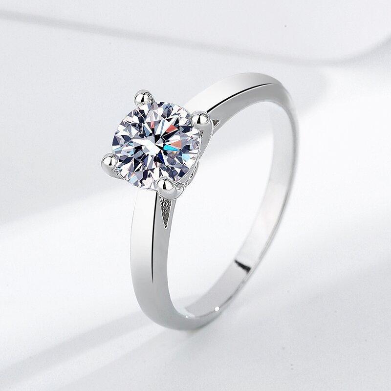 S925 sterling silver moissanite ring women's four-claw ring live simple platinum-plated holiday jewelry gift