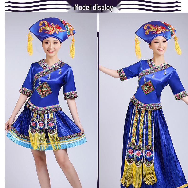 Guangxi 3. března Zhuangský ženský festivalový taneční kostým