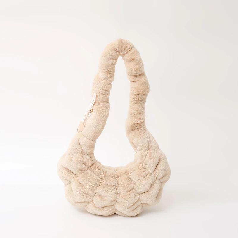 

Мягкие сумки через плечо из искусственного меха для женщин 2024 года, зимние дизайнерские корейские модные сумки, новая тенденция, теплая сумка через плечо бежевый