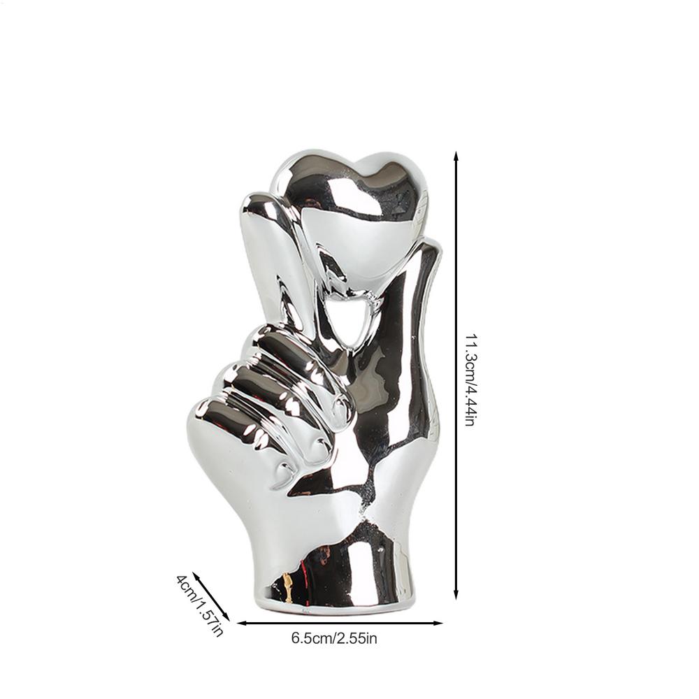 

Скульптуры Домашний Декор Керамическая Скульптура Пальца Любви Современный Декор Комнаты Элегантная Статуэтка Руки с Сердцем Эстетичный Декор Комнаты для Открытого серебряный