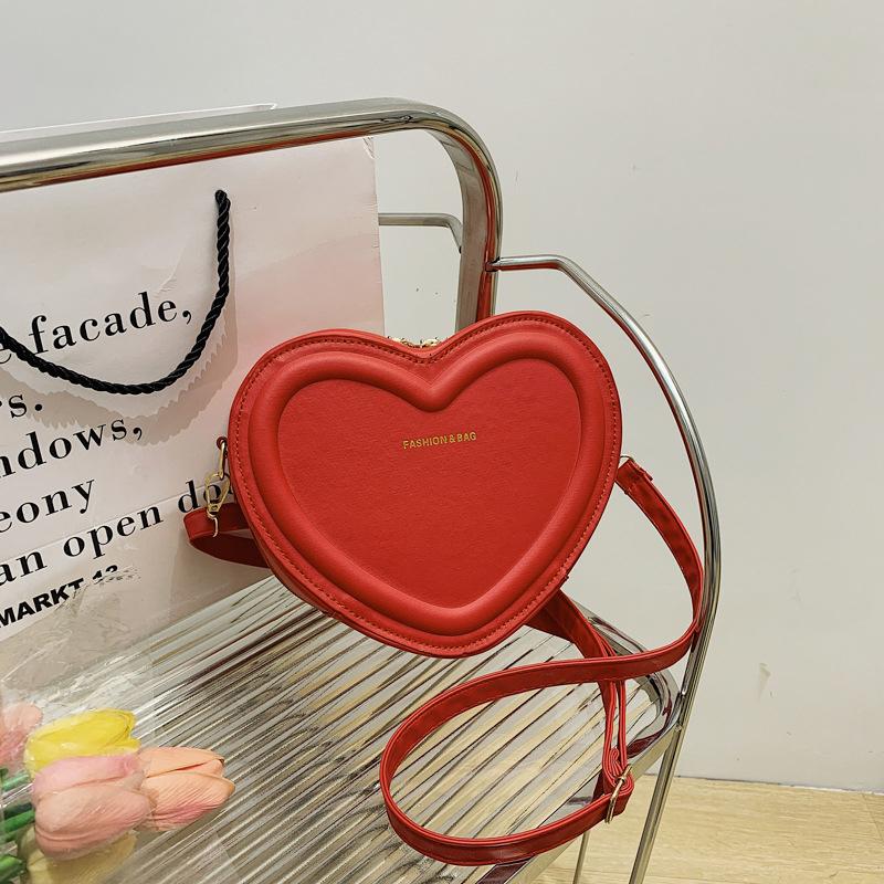 

Сумки через плечо в форме сердца для женщин, сумки на ремне из искусственной кожи, сумки красный
