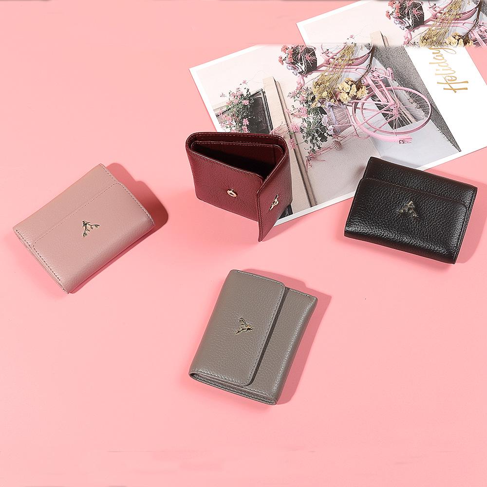 Mode kurzes Portemonnaie Japanische Frauen 30% Rabatt, erste Schicht Rindsleder schlichtes kleines Portemonnaie gefaltet dünn neues Modell