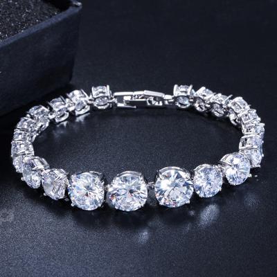 Jewelry Zircon Bracelet Electroplated With 3 Layers Of 18 White Gold, High-End Gift Jewelry.