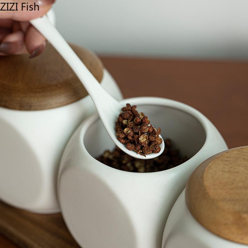 Severská bílá keramická sada kořenek Kuchyňská kořenka Kreativní dóza na sůl a pepř Organizér Doma skladovací nástroj