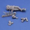Royal Model WW2 German Soldier Eating 75mm Resin Kit RM958 1/24 (person)