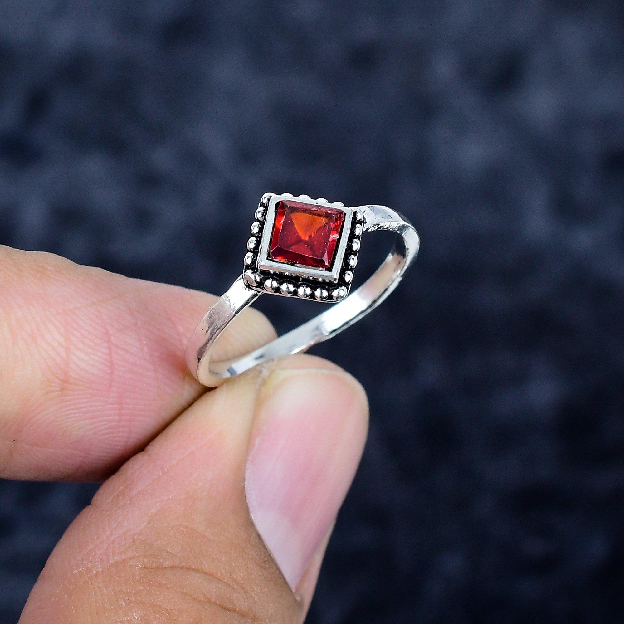 

Mozambique Garnet Gemstone Handmade 925 Sterling Silver Jewelry Ring Size 8 MM-3440