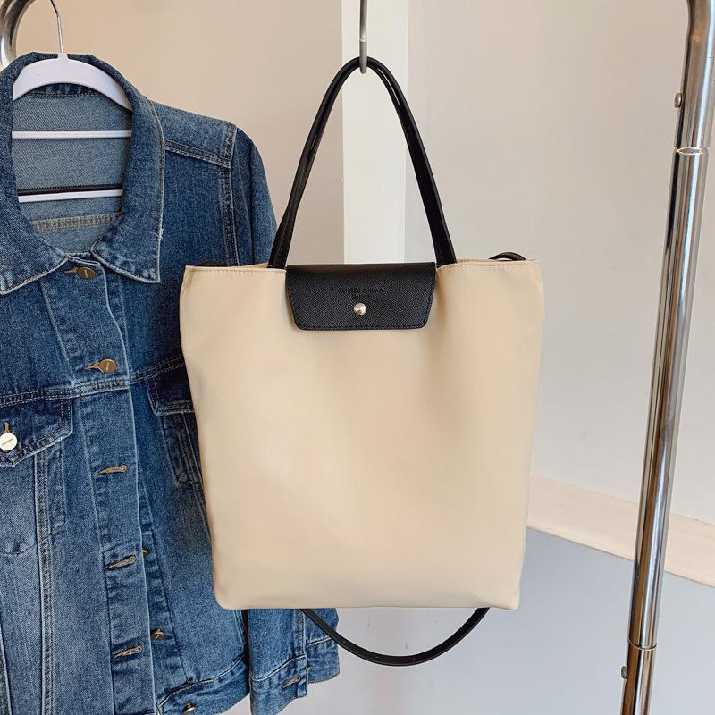 

High-end niche bag New fashion versatile shoulder messenger bag Large capacity casual tote bag хаки