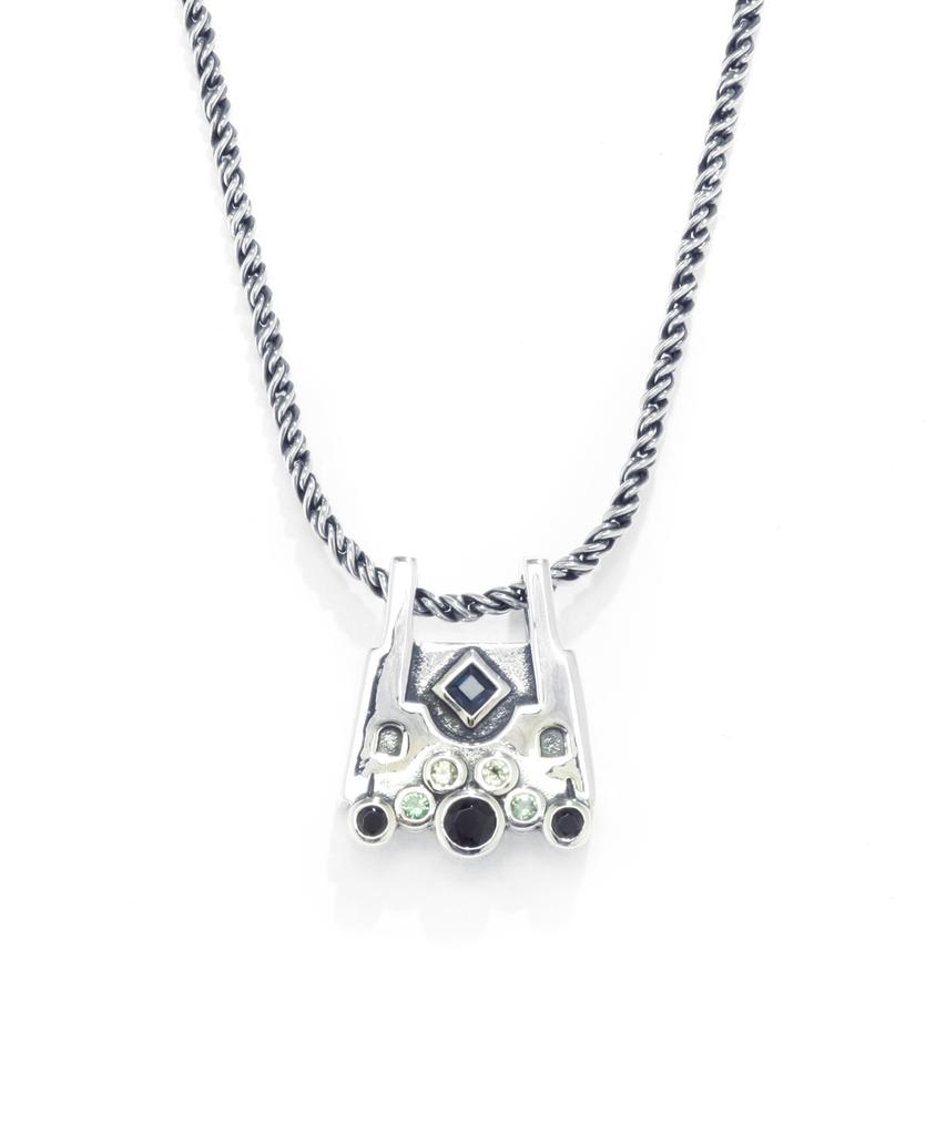 Mezmic Crown Necklace