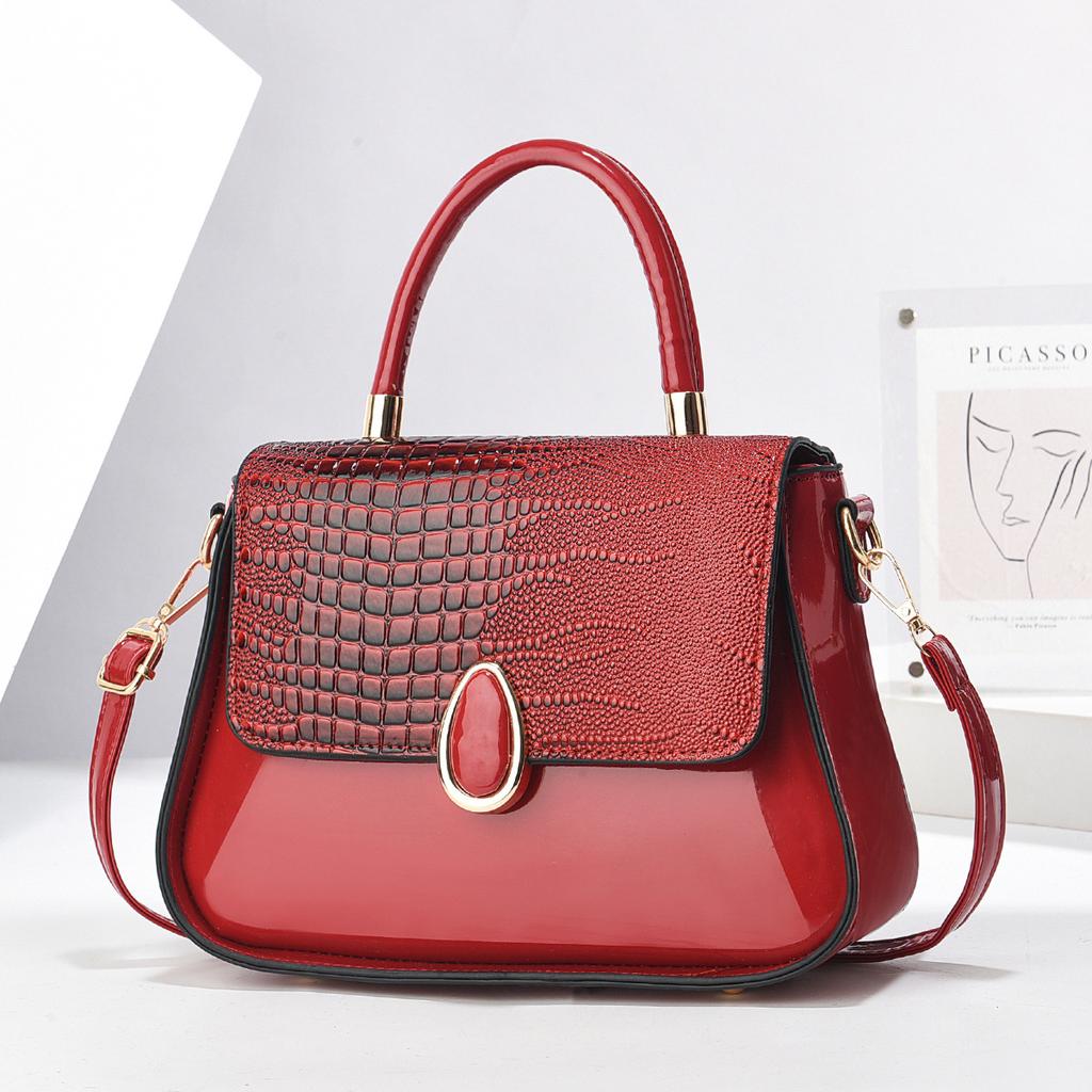Fashionable Shiny Leather Small Bag with Long Embossed Crocodile Pattern Texture, Single-shoulder Hand-held Small Bag