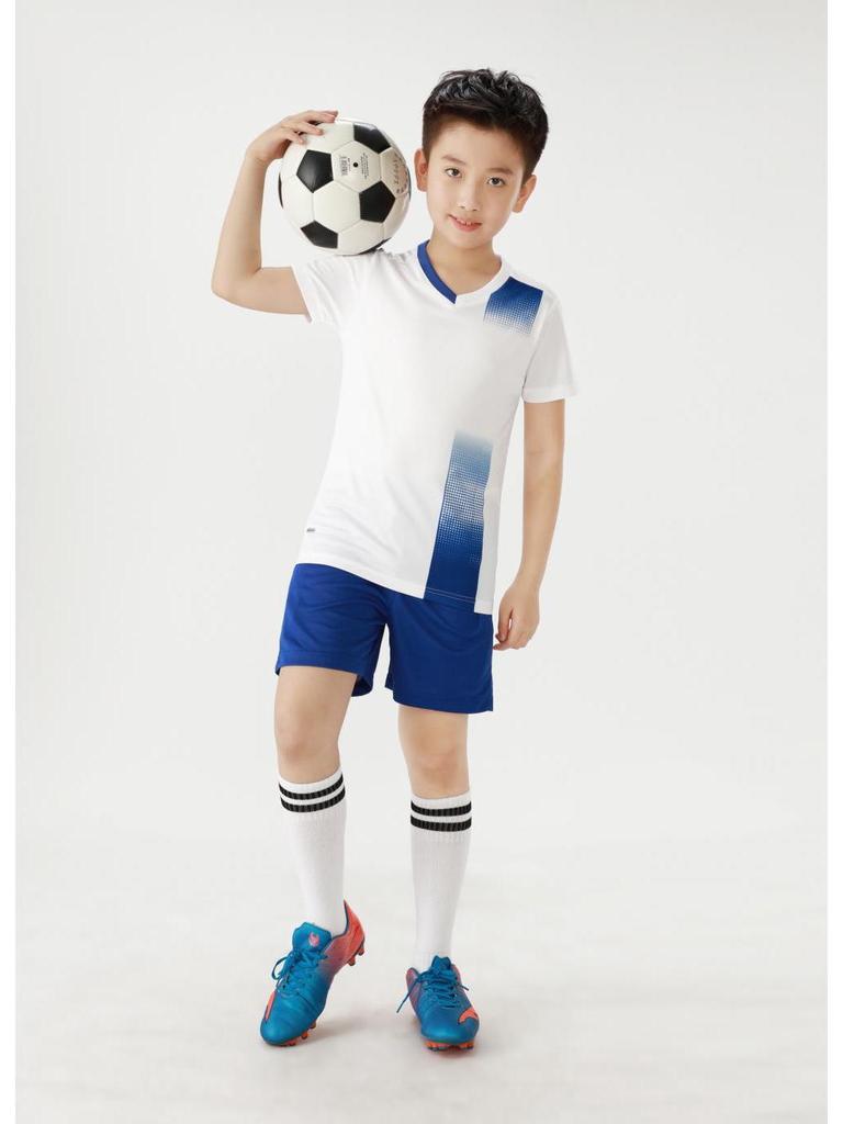 Quick-Drying Football Uniform Set for Adults and Kids - Ideal for Training and Competition