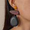 European & American Resin Wood Teardrop Heart Earrings: Ethnic Style Retro Fashion with Silver Needle