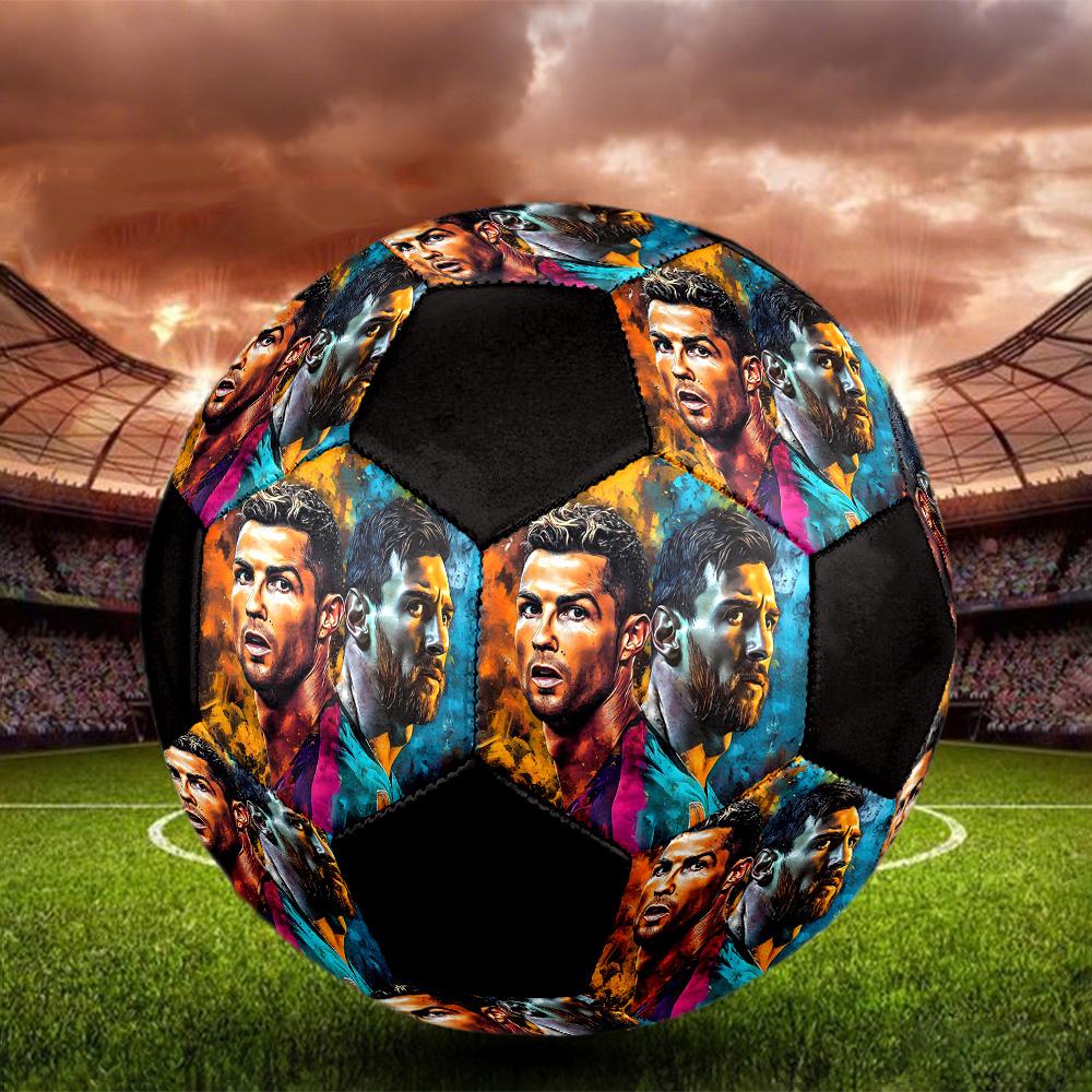 Pallone Calcio a 5 CR7 Colorato Per Tutte le Età Misura 5 Cucito a Macchina PVC Pronto per la Competizione Resistente Alta Rimbalzabilità