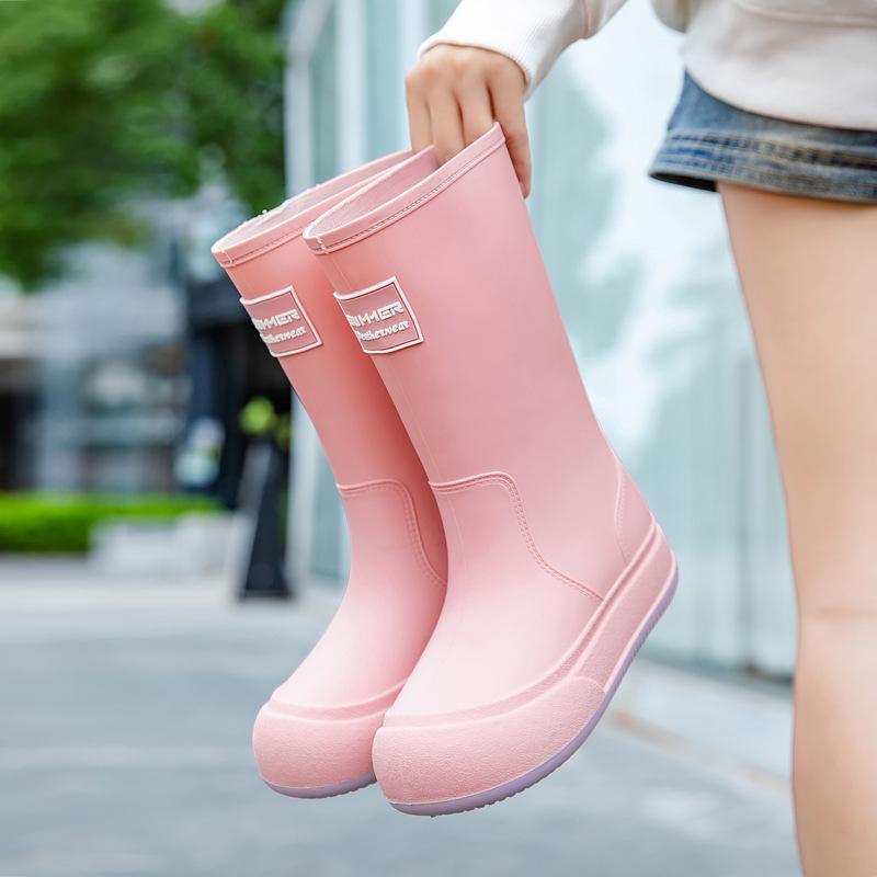 Rain shoes women's medium tube fashion style bundle mouth versatile rain boots outside wear camping waterproof shoes kitchen work car wash non-slip