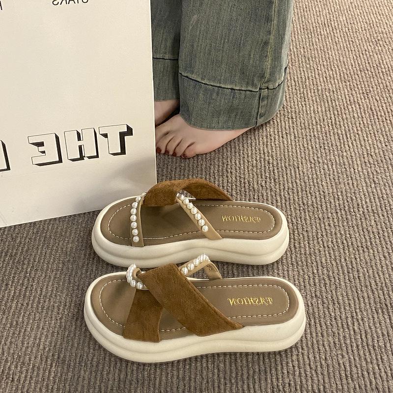 

Крутые шлепанцы на толстой подошве женская уличная обувь 2025 лето новая мода римский жемчуг маффин фея стиль шлепанцы женский прилив 40 коричневый