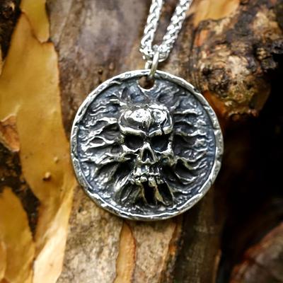 Vintage Fashion Punk Devil Skull Pendant Necklace Men Jewelry