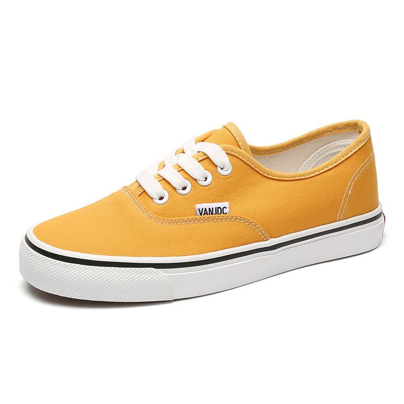 

Женские парусиновые кроссовки Осень 2025: Новая повседневная спортивная обувь в корейском стиле для уличного стиля и бега 38