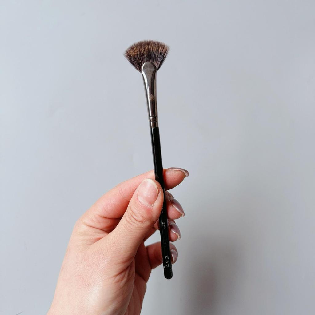 Bi Jia Complete Makeup Brush Set: 133, 224, FB18 Powder, Blush & Eyeshadow Brushes.