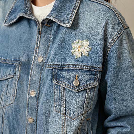 Toppa Fiore di Loto Applique Floreale Ricamata Realistica Toppa Termoadesiva Fiore di Loto Toppa Ricamata per Giacche Zaini Cappelli Borse e Artigianato Fai da Te