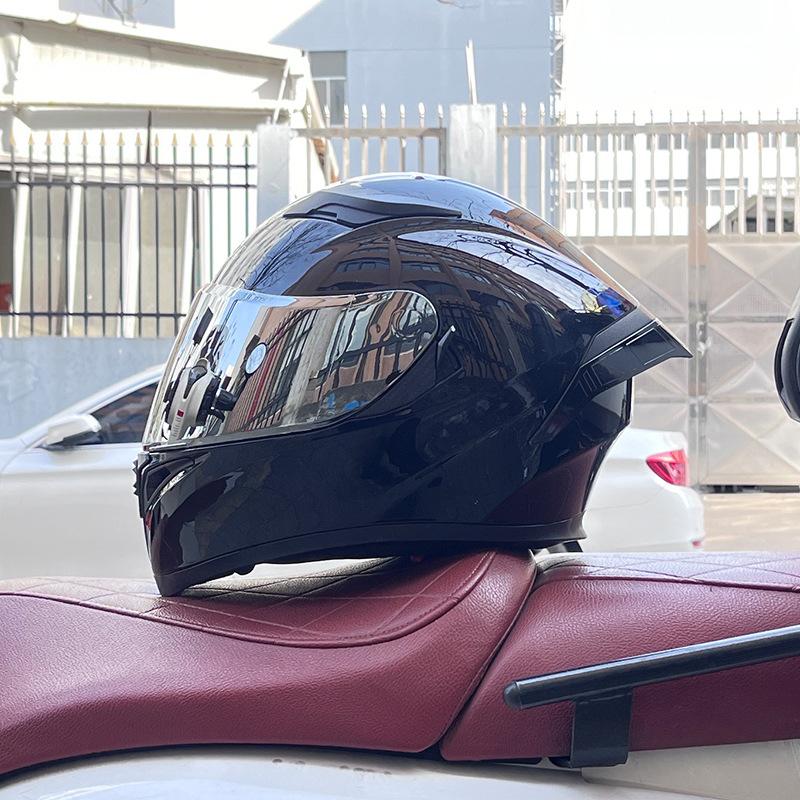 Motorcycle big tail helmet full helmet can be installed Bluetooth headset men's four seasons electric vehicle locomotive riding safety