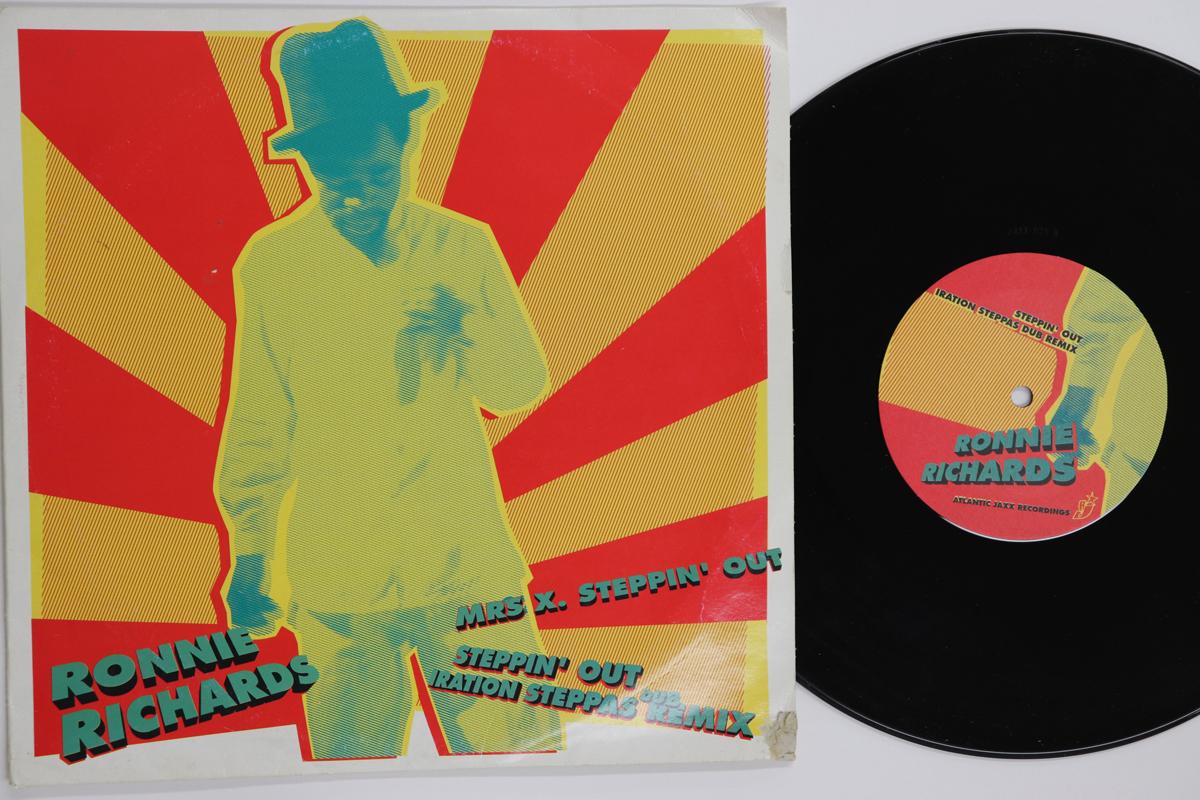 

10inch Record RONNIE RICHARDS Steppin Out JAXX023 ATLANTIC JAXX 2002 UK Reggae Ska Dub Used