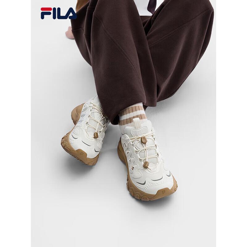 

FILA Women s TRUFFLE Dad Sneakers 36.5