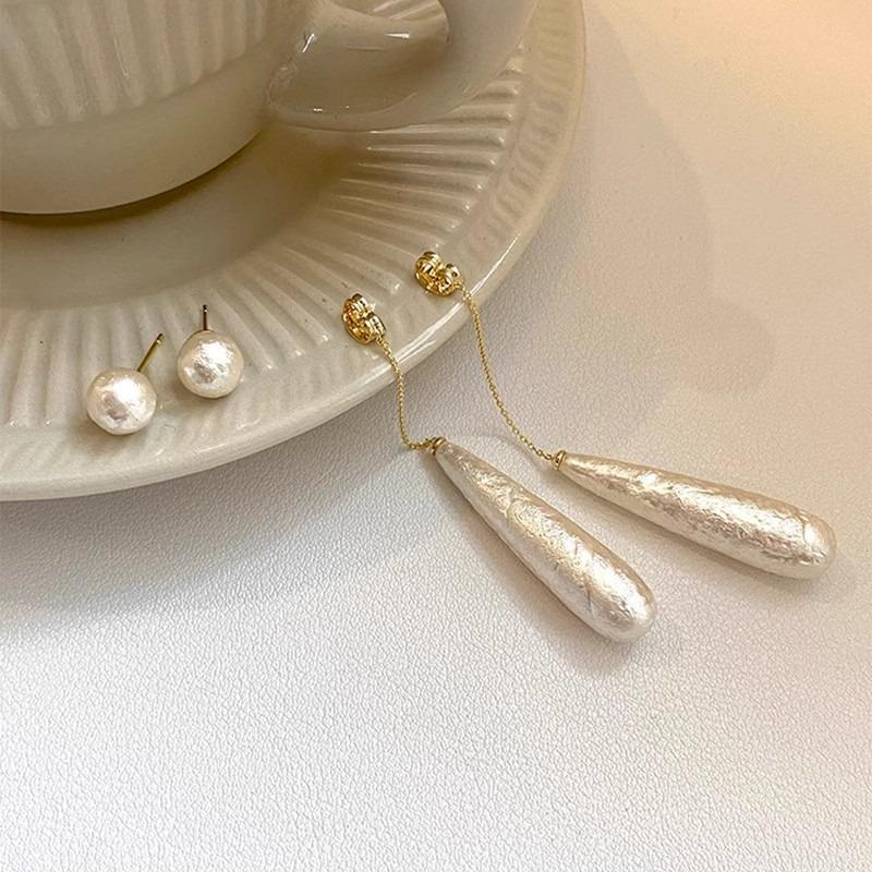 Elegant Textured Water Drop Pearl Two Ways Wearing Earrings For Women