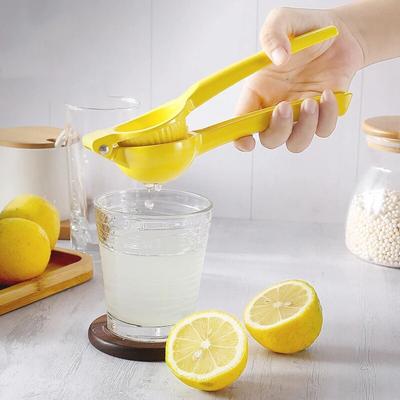 Hause Manuelle Zitronenpresse Aluminiumlegierung Handgepresste Orangenfrucht Entsafter Tragbare Praktische Küchengeräte Mini Mixer