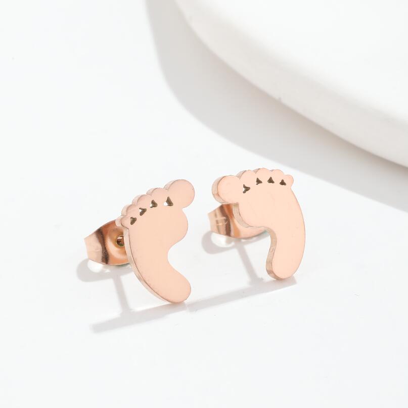 Cute Pet Dog Paw Print Stud Earrings Mini Golden Color Sweet Stainless Steel Ear Studs For Women Girls Fashion Zircon Gifts