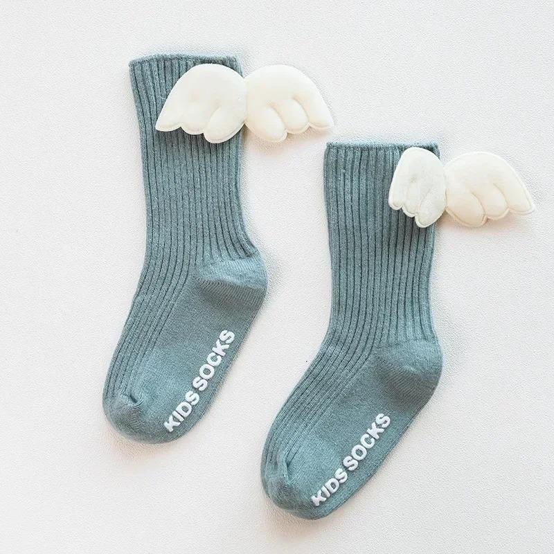 Newborn Sock Anti-slip Creative Wings Silicone Non-Slip Baby Knee Length Sock Mid Tube Children's Angel Floor Socks for Toddler