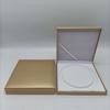 17x17 Perlenkette Geschenkbox: Beflockter Stoff, PU-Leder, Runde Mitte, Kettenverpackung