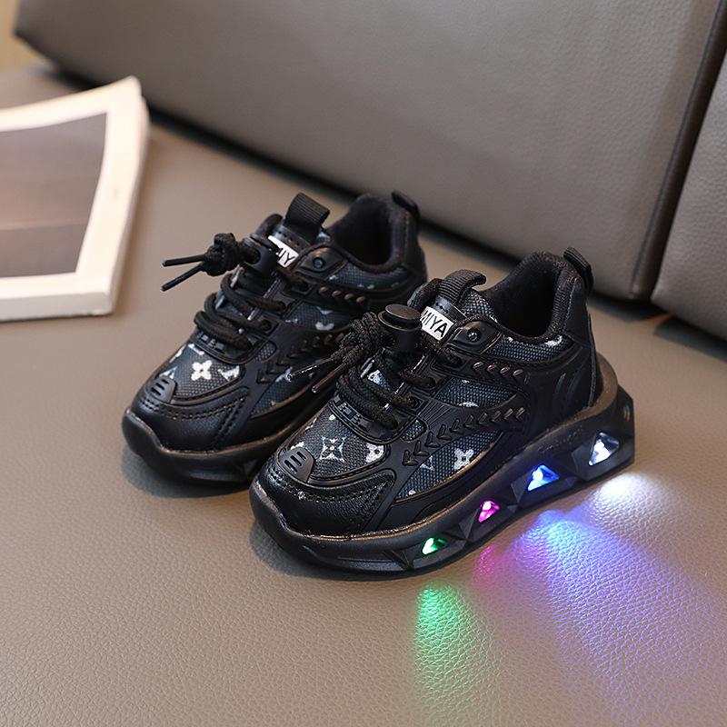 Children's Lettered Webbing Mesh Breathable LED Light Shoes Boys Light Shoes Casual Sneakers
