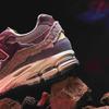 New Balance 2002R Protection Pack - Pink Unisex Sneakers Lilac-Chalk M2002RDH