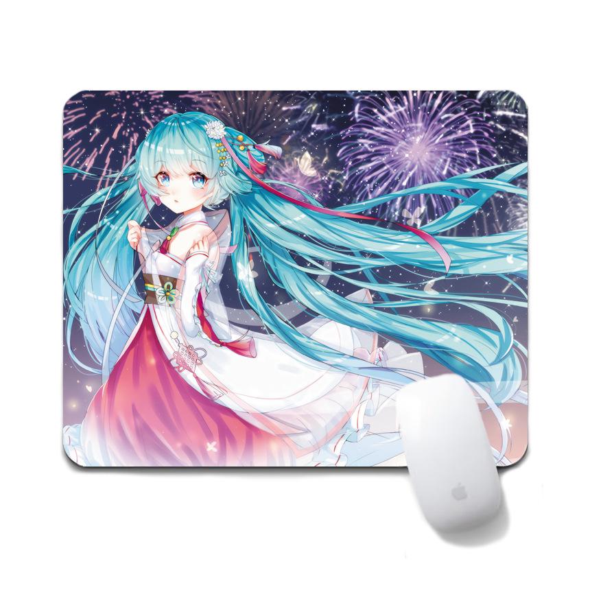 Hatsune Miku Non-Slip Mouse Pad, 20x24cm