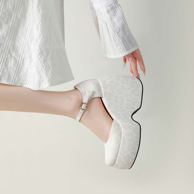 Krazing Pot Polyurethane Spring Autumn Size 43 Women Platform Super High Heels Women Round Toe Waterproof Prints Leather Pumps