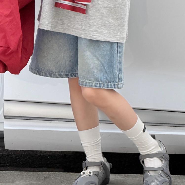 Girls' Korean Style Summer Striped Shawl T-shirt & Denim Shorts Set for Big Kids