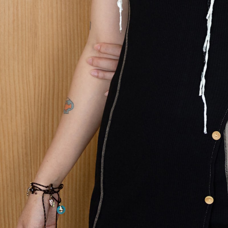 safari sula explore Sporty Spiral Flower Necklace in Brown