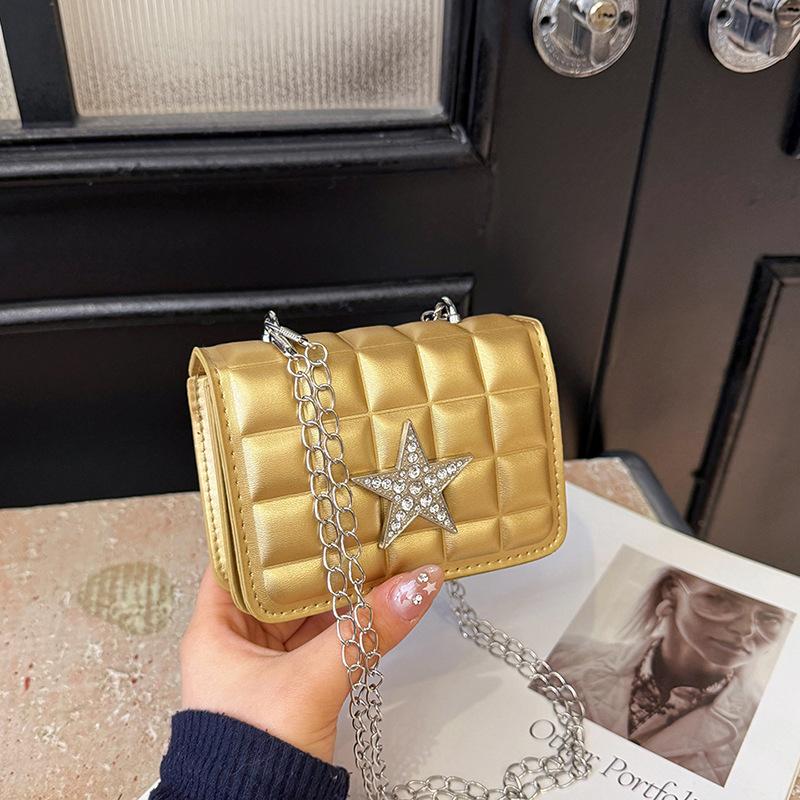 

Premium diamond chain bag women s 2025 new spring and summer fashion small fragrant style small square bag versatile messenger bag золотой