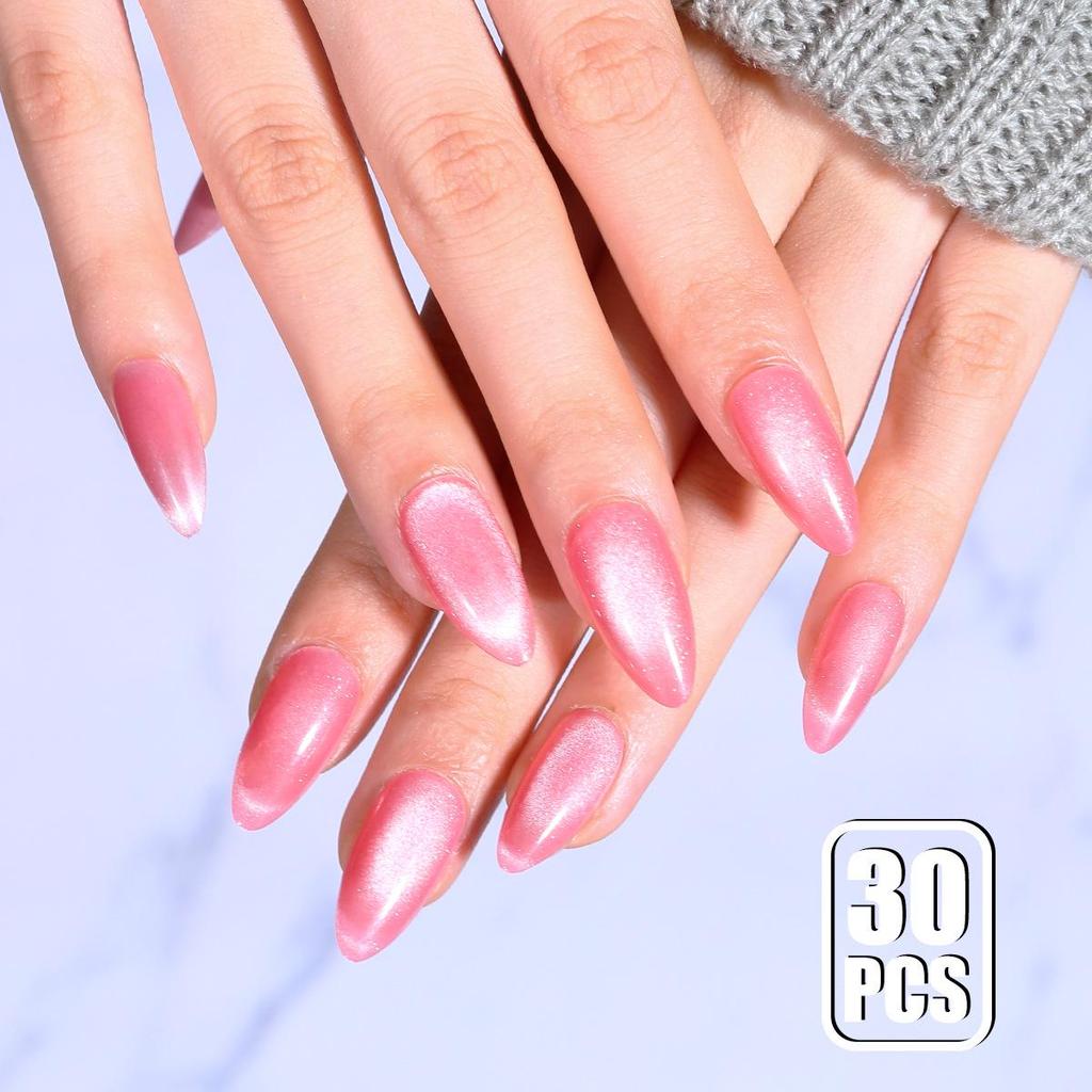 2025 Cat Eye Almond Nails: Elegant, Wearable, Light Luxury, Whitening Salon Tips, Medium-Short Style
