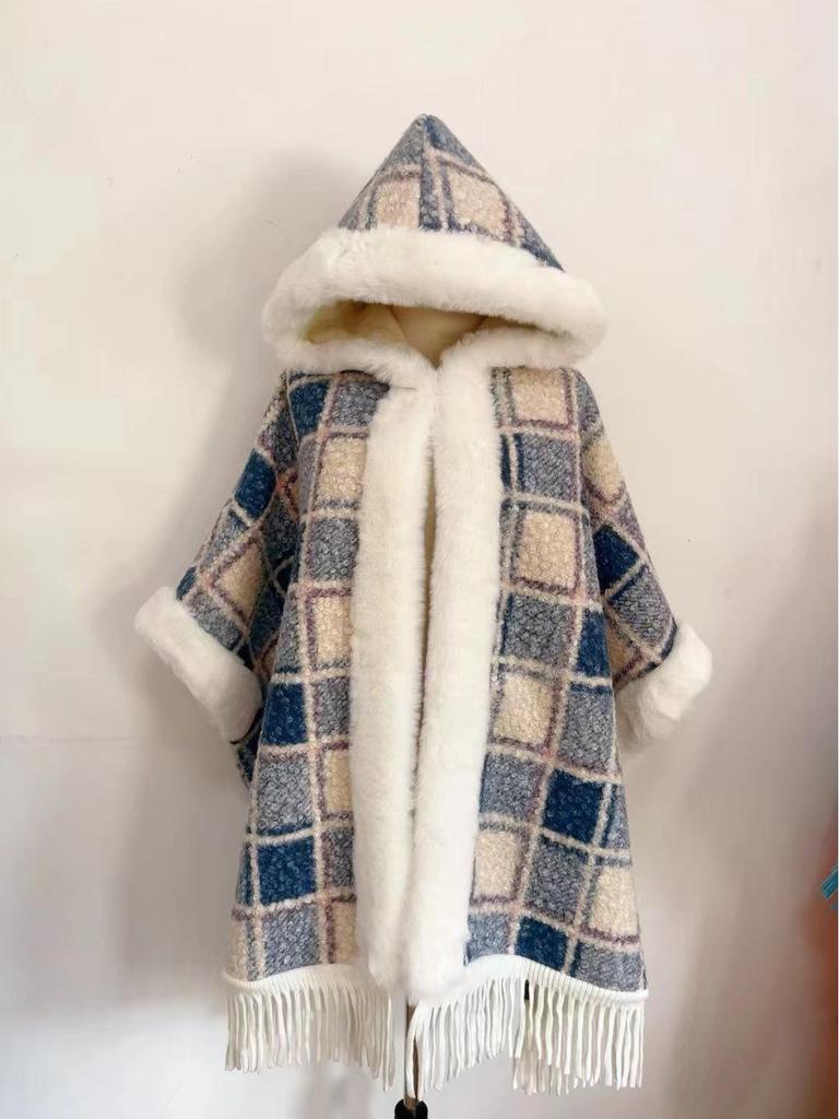 Women's Autumn/Winter Hooded Cape with Chinese Frog Button and Rabbit Fur Shawl, Plus Velvet Woolen Coat.