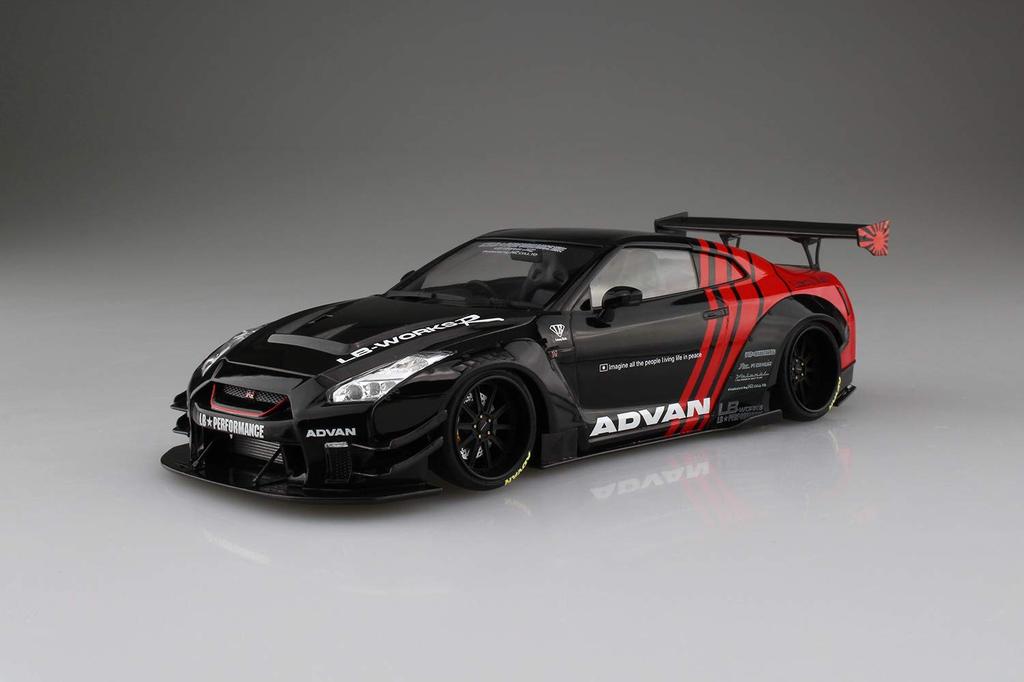 AOSHIMA Liberty Walk Series LB Works R35 Type 2 Plastic Model 1/24 No.13 GT-R Ver.2